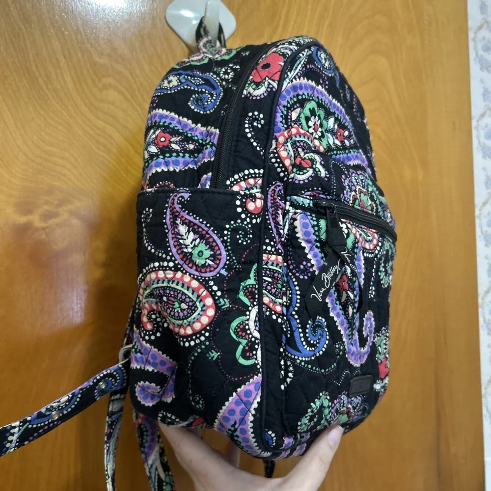 Vera Bradley  Small Backpack Superbloom Retired Print Used Excellent Condition